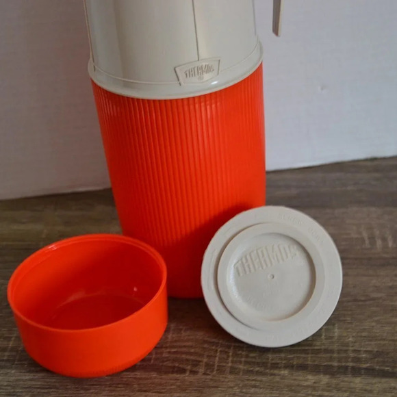 Vintage Orange  XL Thermos - Picture 3 of 7